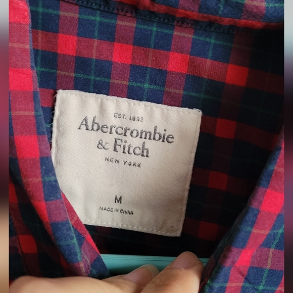 Plaid button-up from Abercrombie - Picture 2 of 3